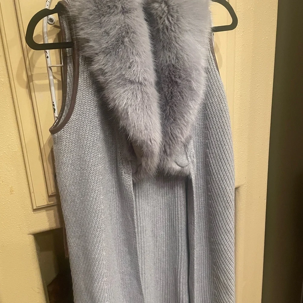 Talbots Gray Knit Vest with Faux Fur Trim - Picture 1 of 5